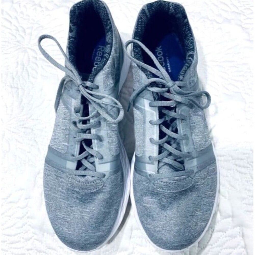 Reebok Sneakers